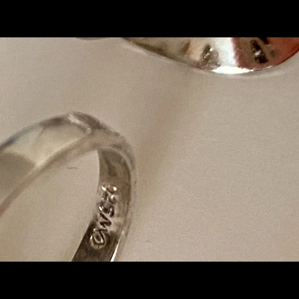 925 Silver ring and 925 silver earrings - Picture 3 of 7